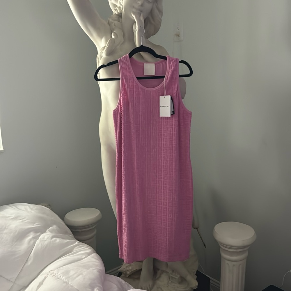 Givenchy terry cloth pink brand new beach cover up